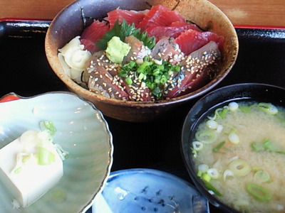 あじ・まぐろ丼